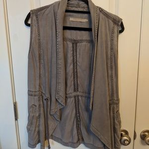 Sleeveless Gray Vest